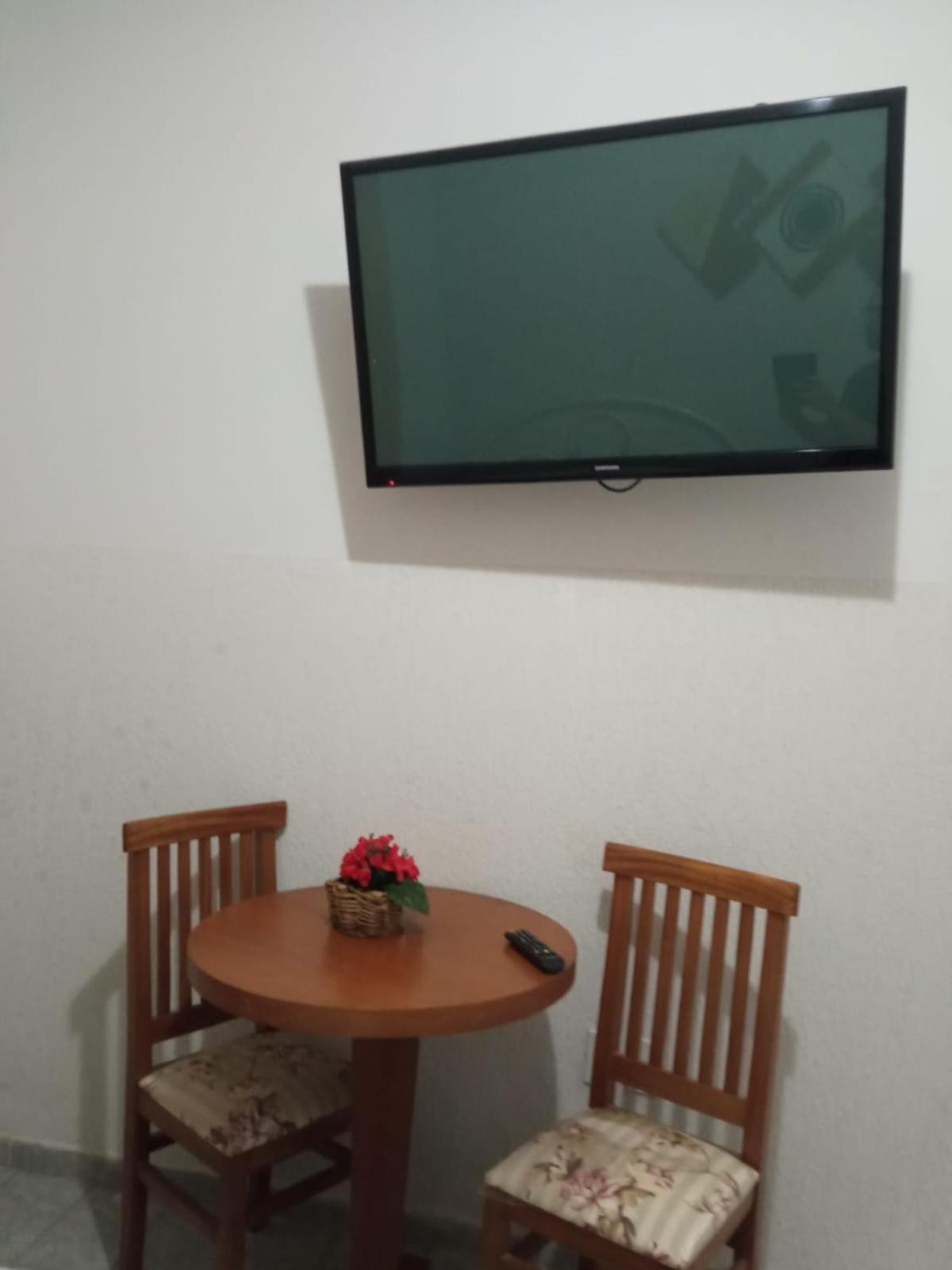 Hotel Jf *