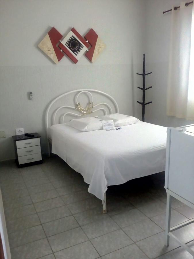 Jf Hotel *